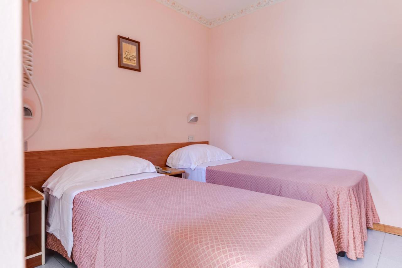 Hotel Sorriso Rimini Dış mekan fotoğraf