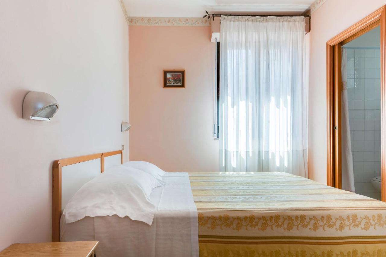Hotel Sorriso Rimini Dış mekan fotoğraf