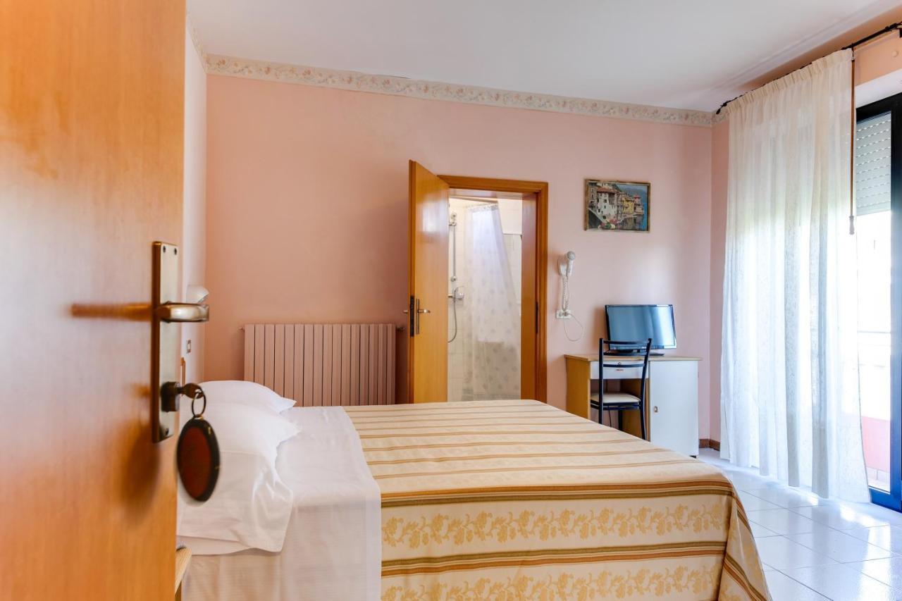 Hotel Sorriso Rimini Dış mekan fotoğraf